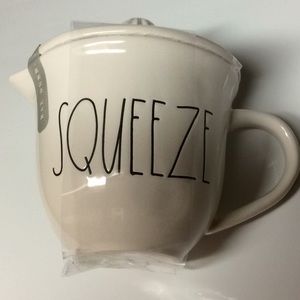 Rae Dunn SQUEEZE Juicer